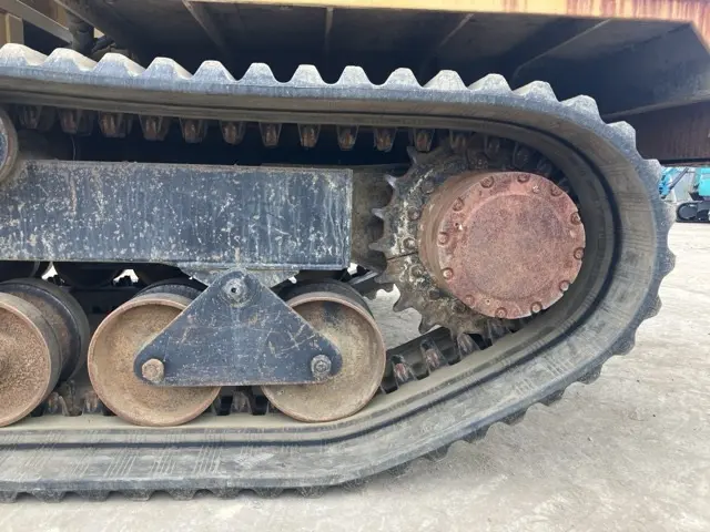 Xe ben xích No.377 - 11
