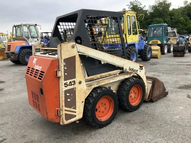 Xúc lật mini No.422 - 2