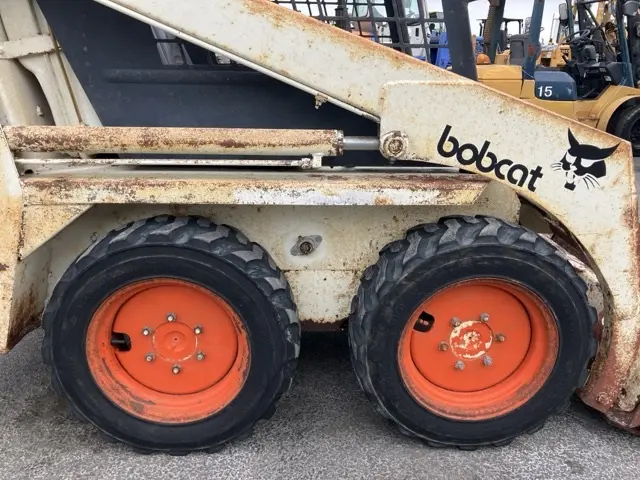 Xúc lật mini No.422 - 8