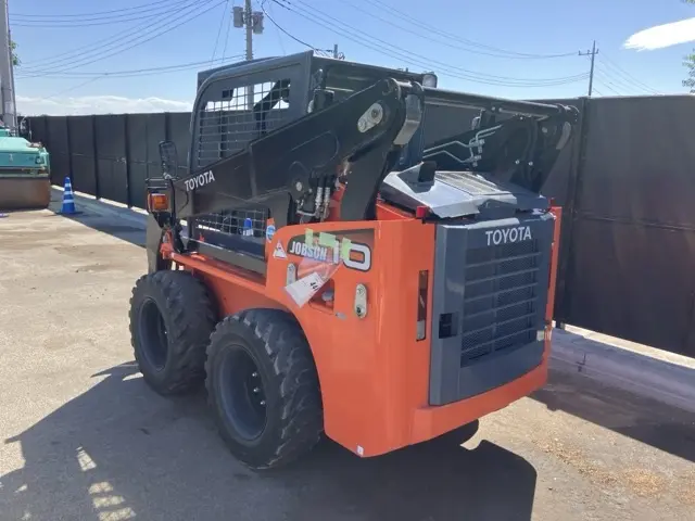 Xúc lật mini No.448 - 3