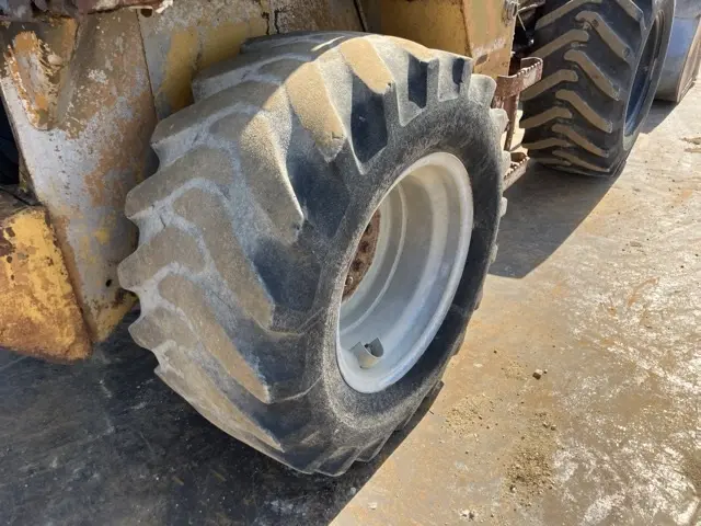 Xúc lật mini No.50009 - 11