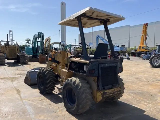 Xúc lật mini No.50009 - 3