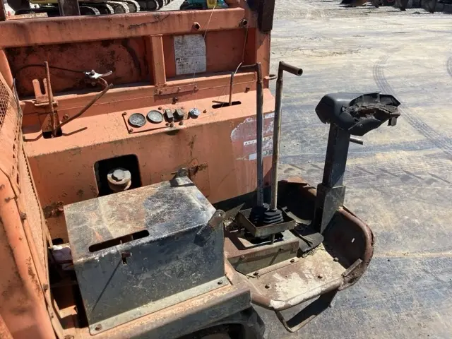 CRAWLER TRUCK No.50024 - 15