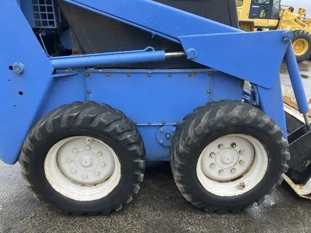 Xúc lật mini No.503 - 8
