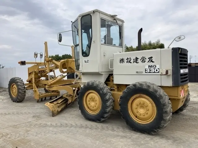 Máy san No.518 - 3