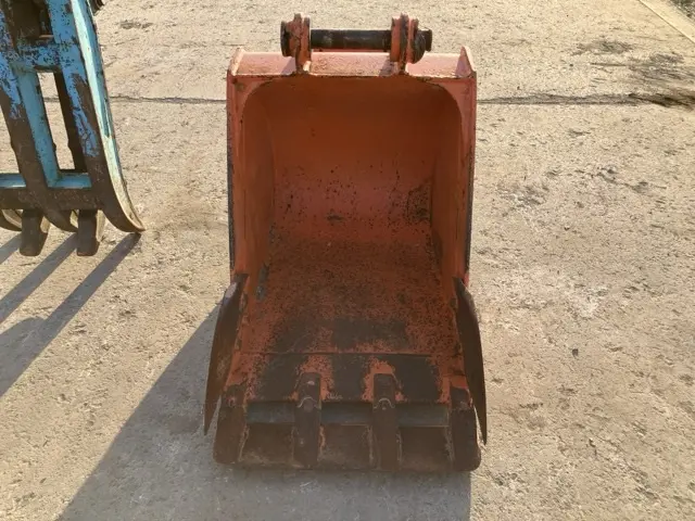 Máy đào No.70 - 16