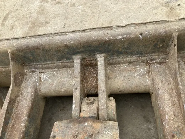 Máy đào No.95 - 26