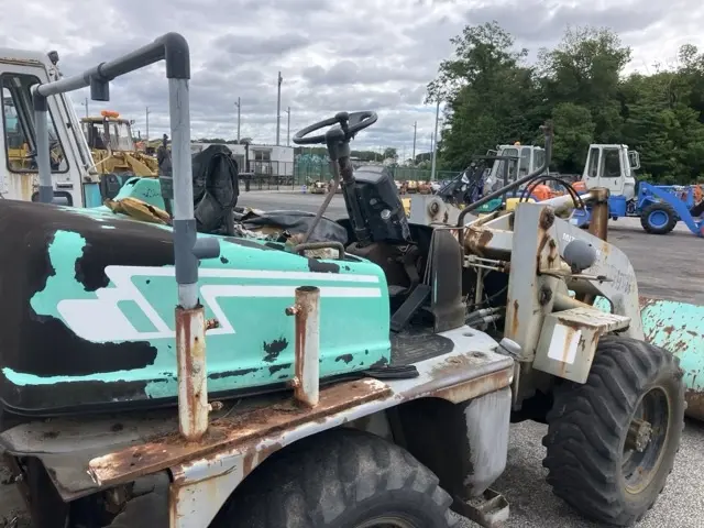 Xúc lật mini No.6 - 21