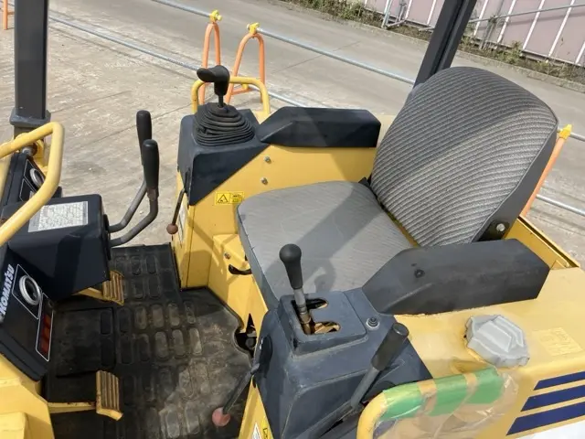 Xe ủi No.14 - 15