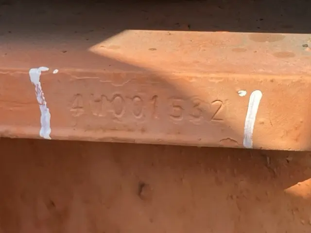 Xúc lật mini No.182 - 5