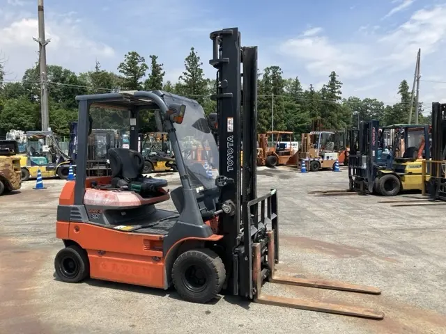 Xe nâng điện No.2042