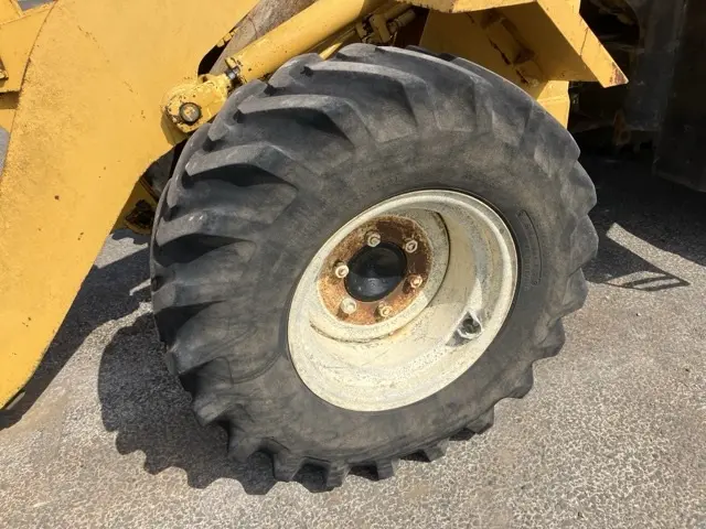 Xúc lật mini No.207 - 8