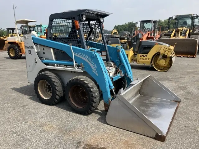 Xúc lật mini No.66