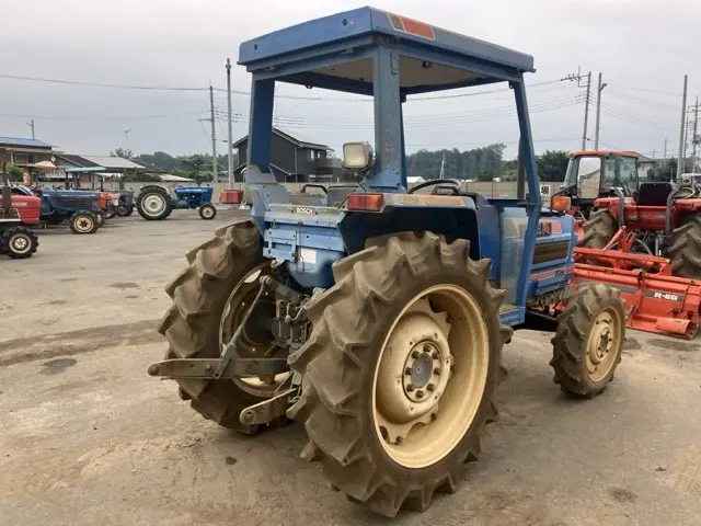 Máy kéo No.1007 - 2