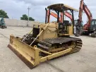 Xe ủi