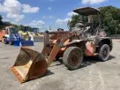 Máy xúc lật
