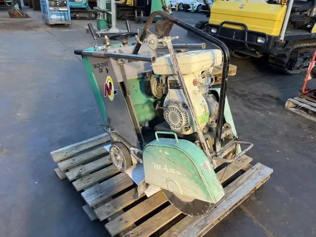 Máy cắt bê tông No.23802
