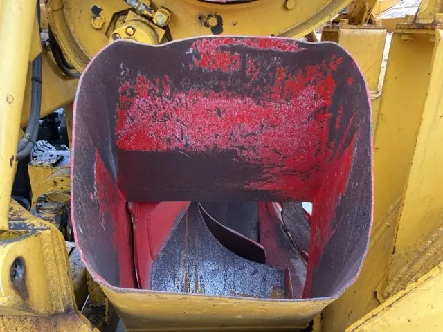 SNOW REMOVING MACHINE No.263 - 15