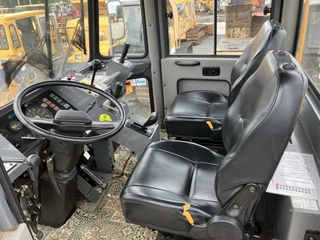 SNOW REMOVING MACHINE No.263 - 19