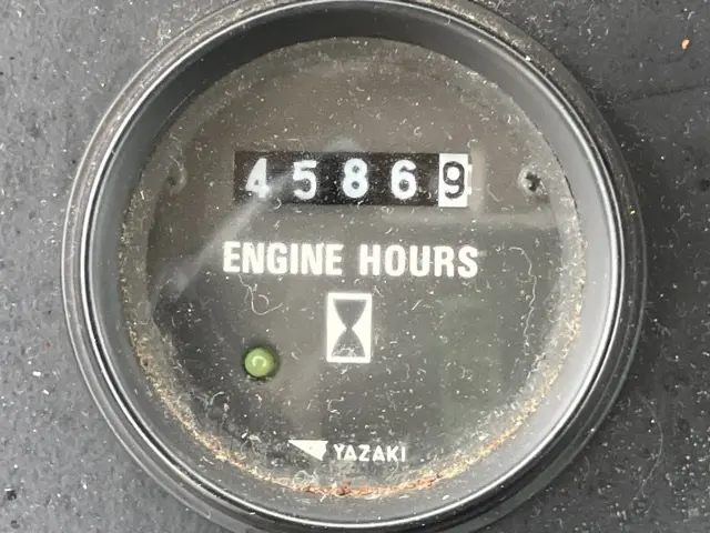 SNOW REMOVING MACHINE No.263 - 20