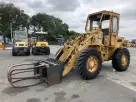 Máy xúc lật