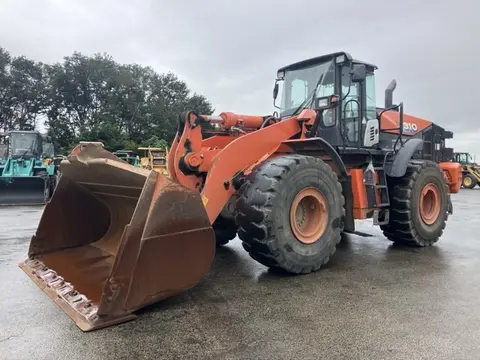 WHEEL LOADER