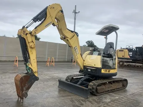 MINI EXCAVATOR