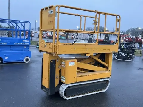 Xe nâng người