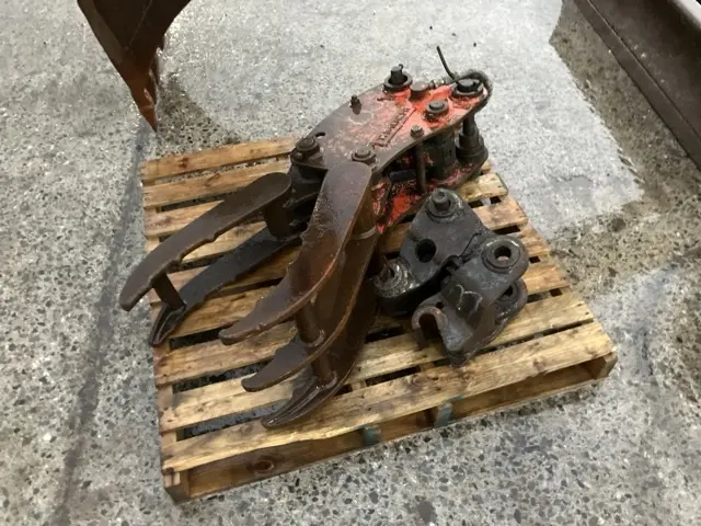 Máy đào mini No.3 - 18
