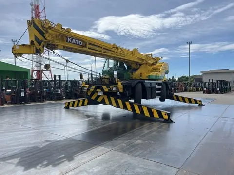 Cẩu địa hình
