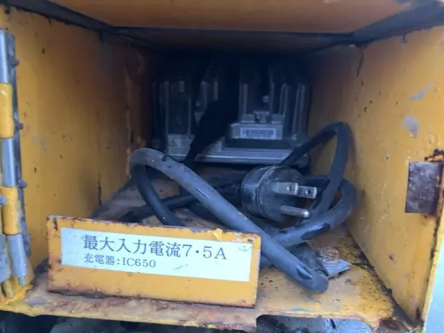 Xe nâng người No.10 - 19