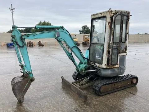 MINI EXCAVATOR