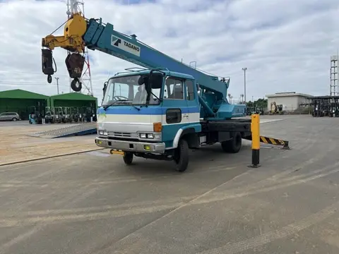 Xe cẩu