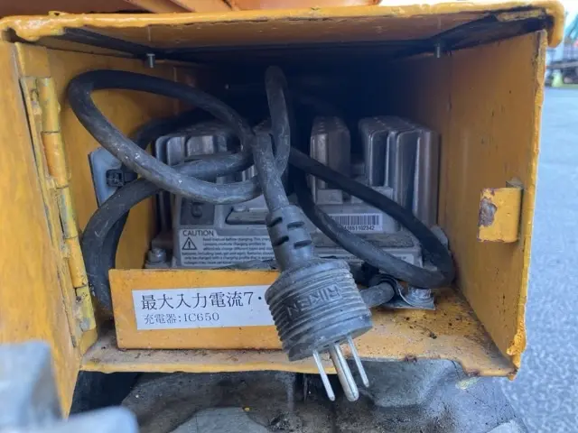 Xe nâng người No.8 - 19