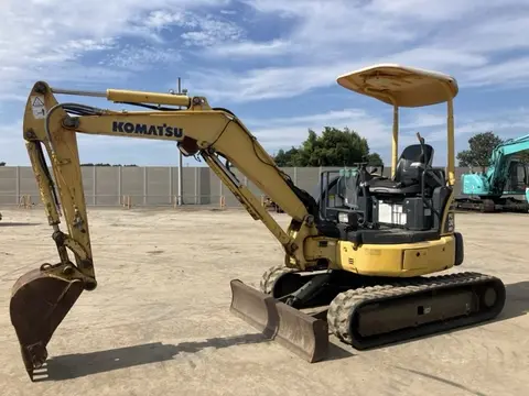 MINI EXCAVATOR