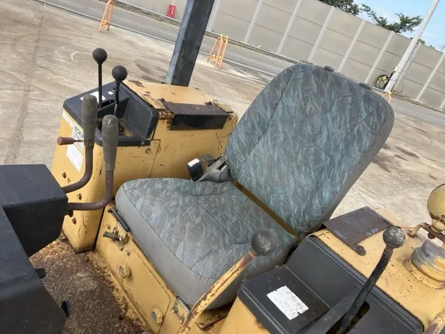 Xe ủi No.283 - 17