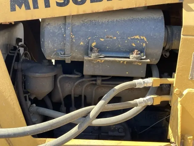 Xe ủi No.354 - 16