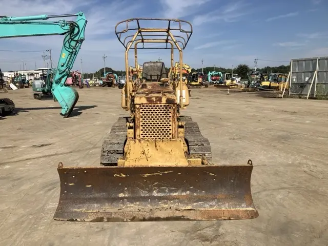 Xe ủi No.423 - 16