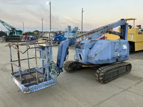 Xe nâng người No.512