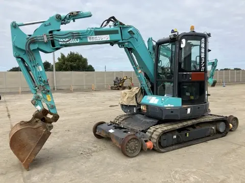 MINI EXCAVATOR