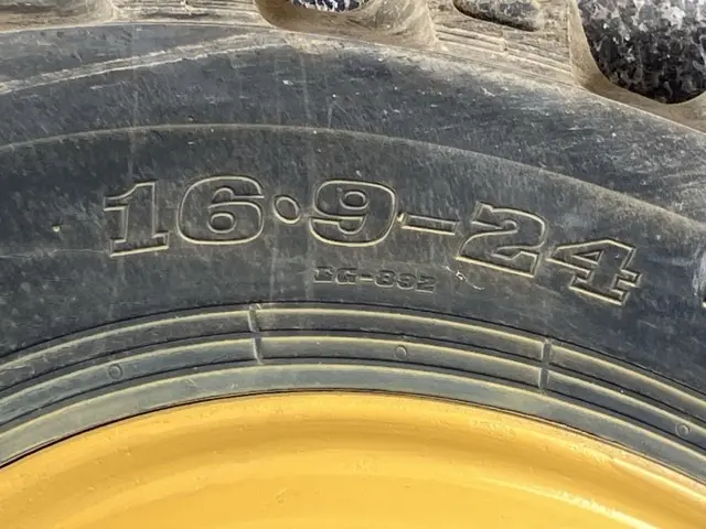 Máy xúc lật No.87 - 13