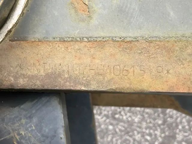 Xúc lật mini No.108 - 6