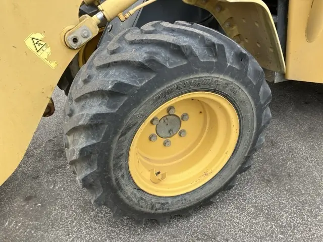 Xúc lật mini No.108 - 9
