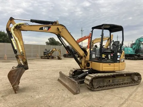 MINI EXCAVATOR