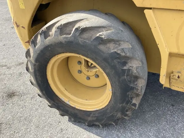 Xúc lật mini No.163 - 12