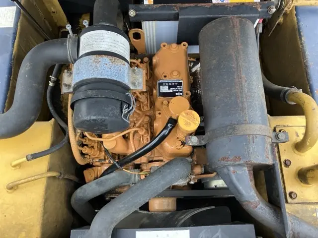 Xúc lật mini No.175 - 11