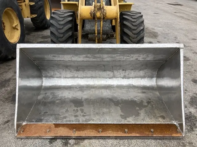 Xúc lật mini No.178 - 14