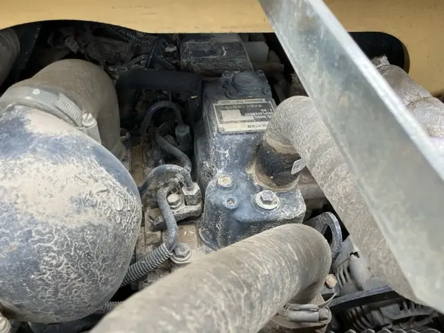 Xúc lật mini No.178 - 15