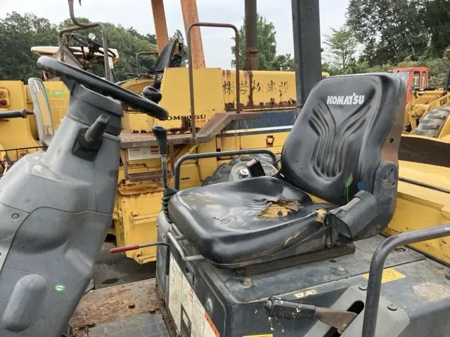 Xúc lật mini No.178 - 16