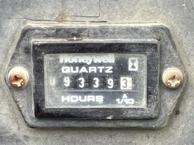 Xúc lật mini No.178 - 17